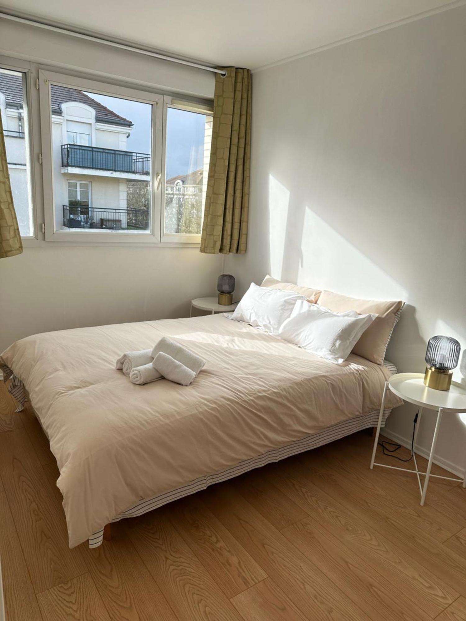 Jade Apart Bussy Centre Disney 10Min Экстерьер фото